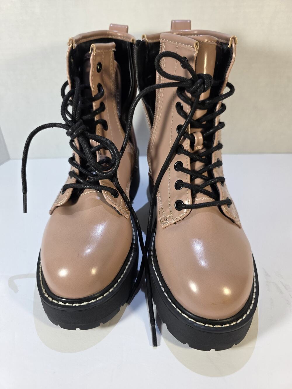 Madden Girl Carra Women’s 6M Rose Gold Patent Platform Combat Boots Zip Lug
